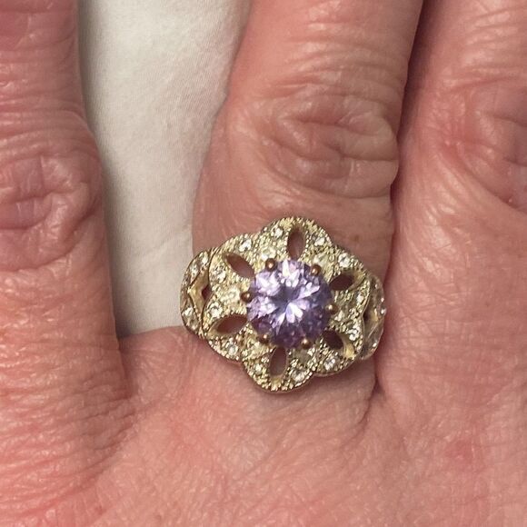 Gorgeous Purple & White Stone Sterling Silver Ring size 6 - Picture 3 of 10